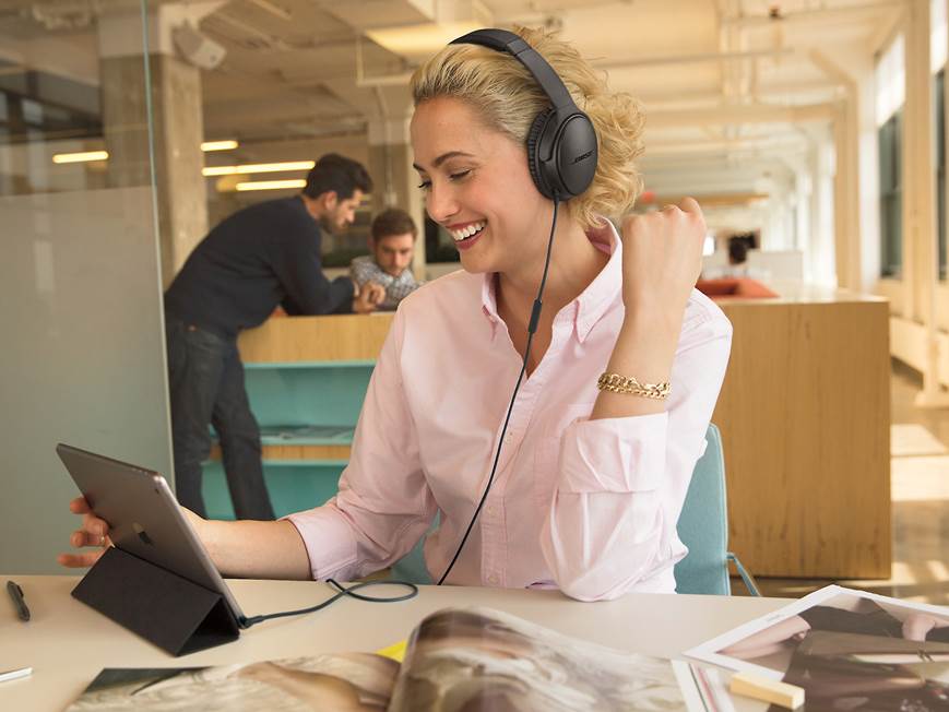 Bose® QuietComfort® 25 Acoustic Noise Cancelling® headphones