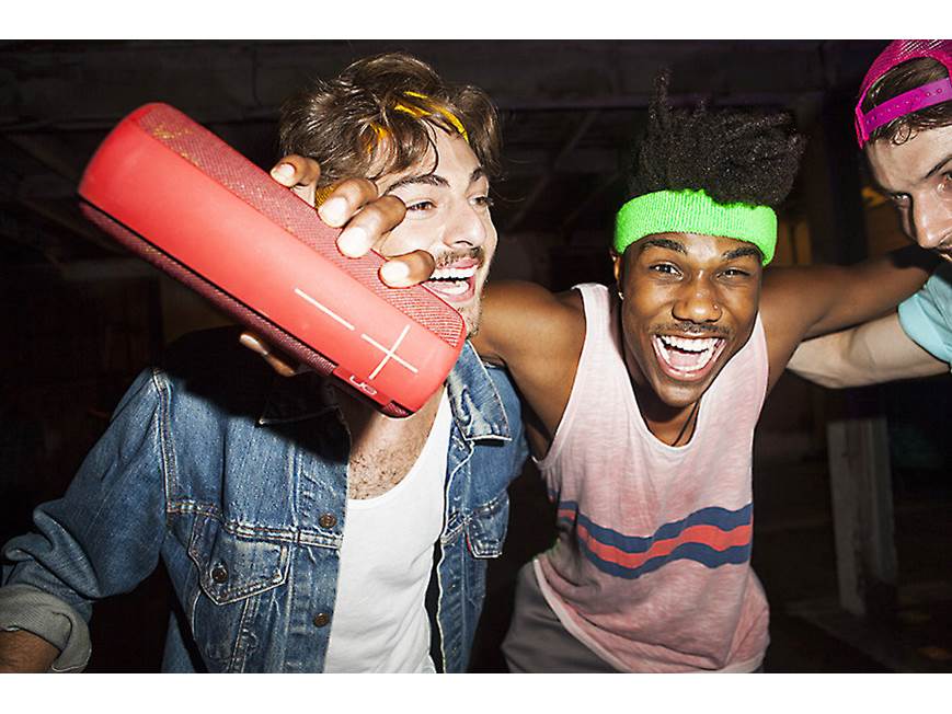 Ultimate Ears MEGABOOM (Red) Waterproof portable Bluetooth