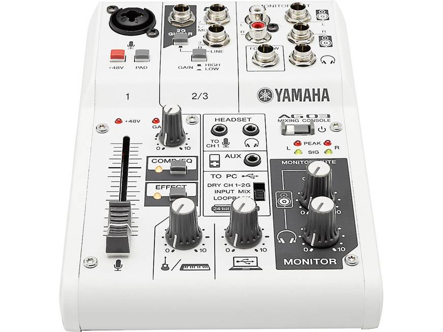 Yamaha AG03 3-channel mixer and USB 2.0 computer/iPad® recording