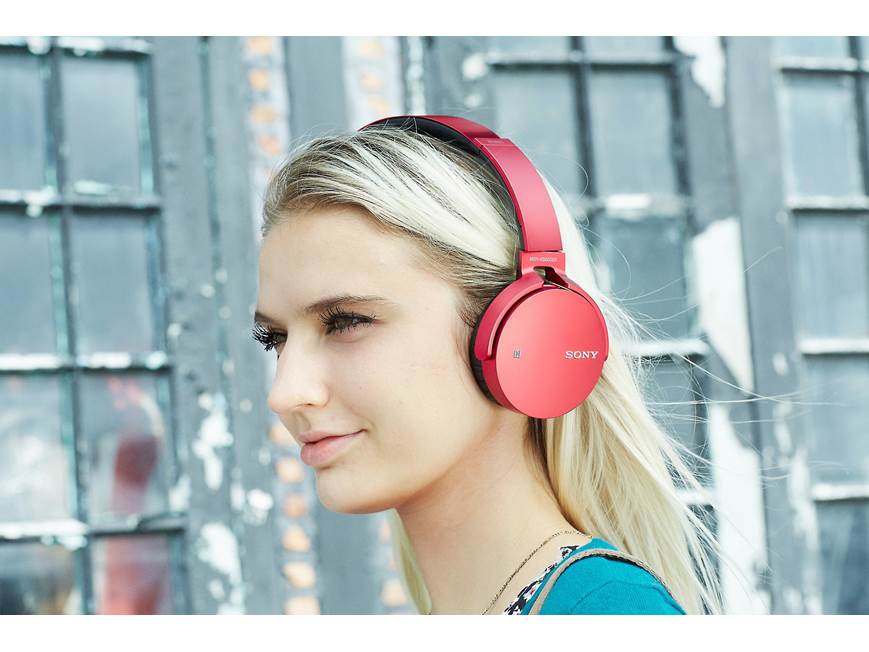 Sony MDR-XB650BT EXTRA BASS™ (Red) On-ear Bluetooth® headphones