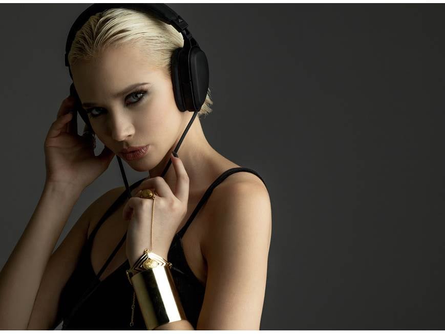 Audeze SINE On-ear planar magnetic headphones with Apple