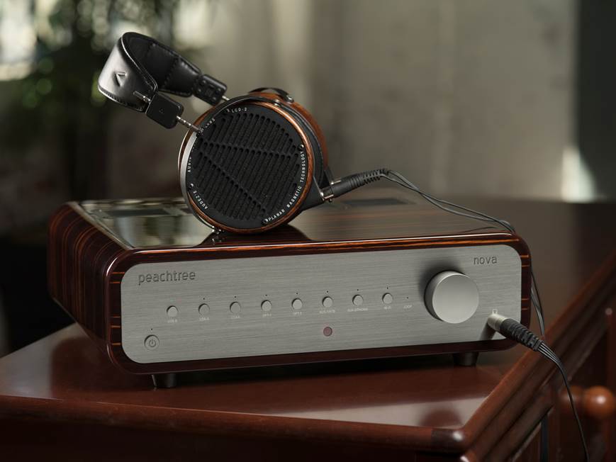 Peachtree nova300 (Gloss Ebony Mocha) Stereo integrated amplifier