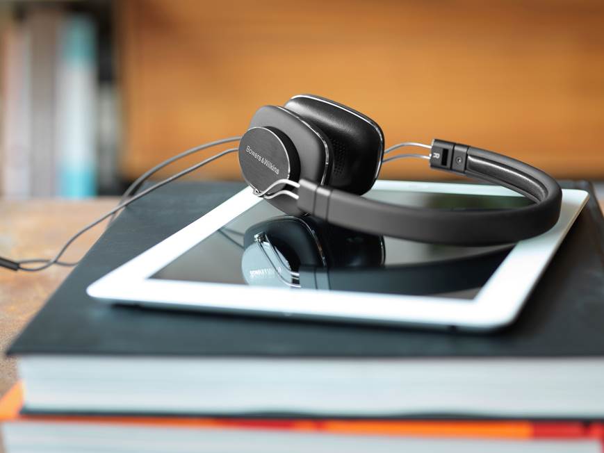 Bowers & Wilkins P3 Series 2 On-ear headphones with Apple® remote