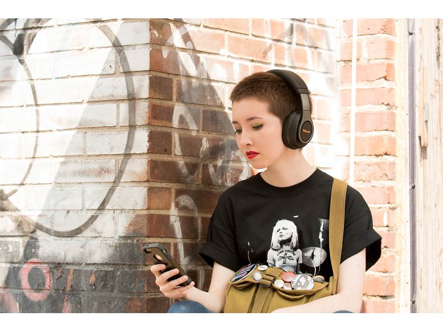 Klipsch Reference Over-ear Bluetooth® (Black) Wireless headphones