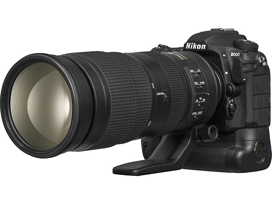 Nikon D500 Sports & Wildlife Kit 20.9-megapixel DSLR camera with