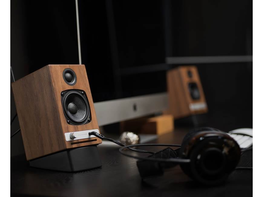 Audioengine HD3 (Walnut) Powered stereo speakers with Bluetooth