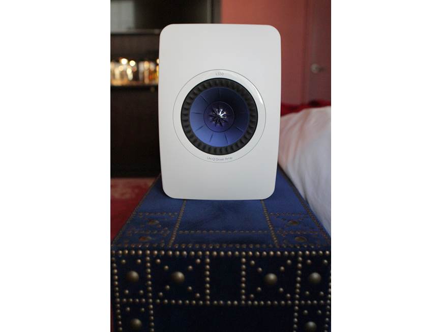 KEF LS50 (High Gloss Piano White) Bookshelf speakers (High Gloss