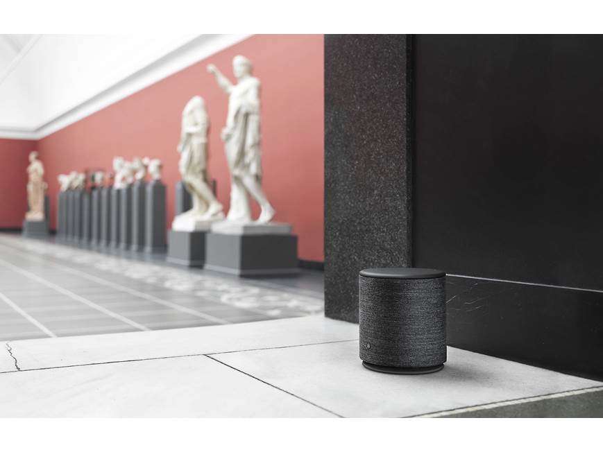 Bang & Olufsen Beoplay M5 (Black) Powered speaker with Wi-Fi® and