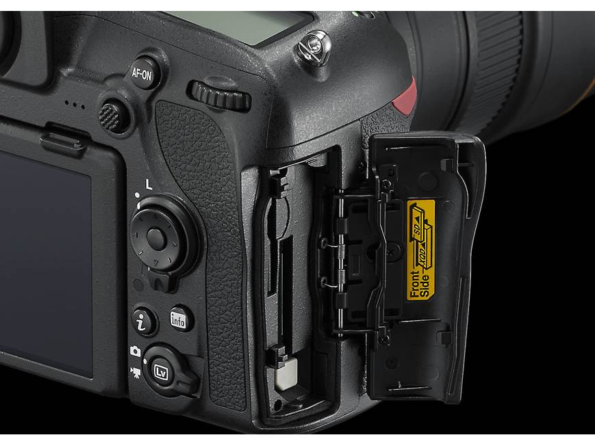 Nikon D850 (no lens included) 45.7-megapixel full-frame sensor