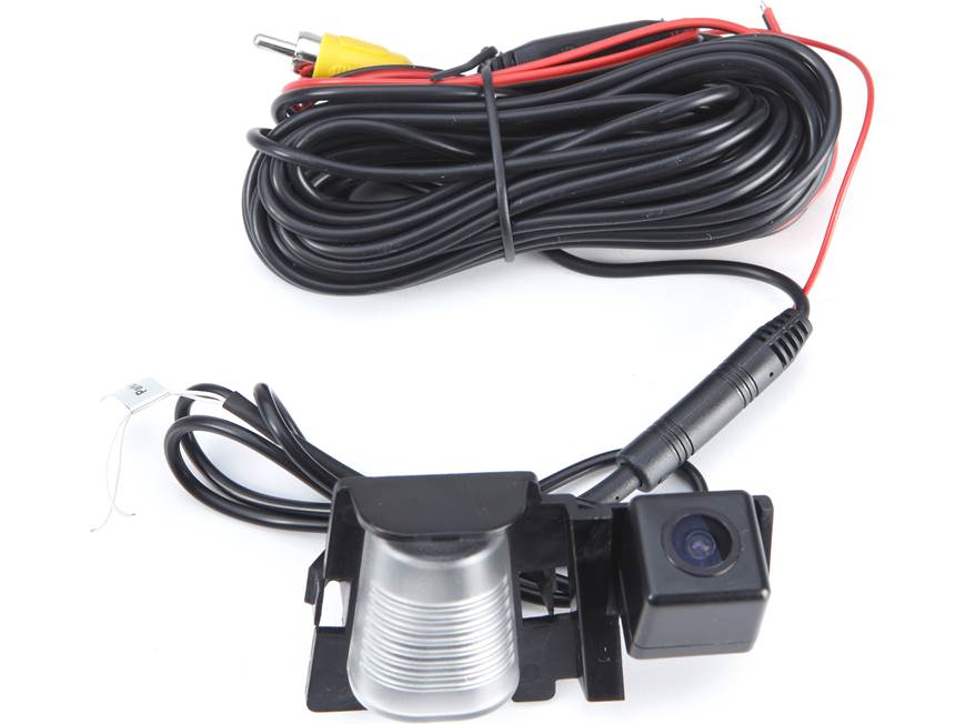 Crux CCH-01W Rear-view camera for select 2007-up Jeep Wrangler