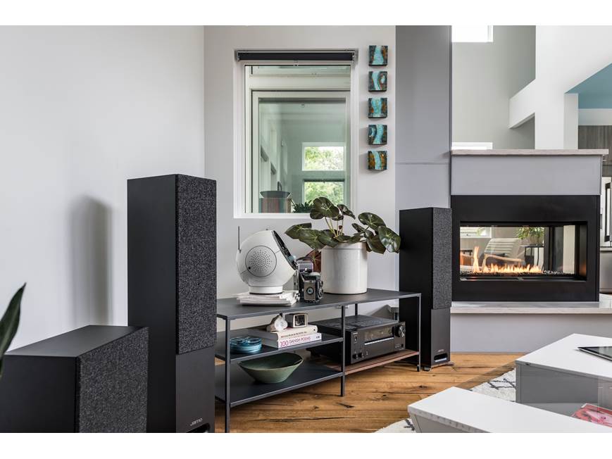 Jamo S 805 (Black) Floor-standing speakers (Black) at Crutchfield