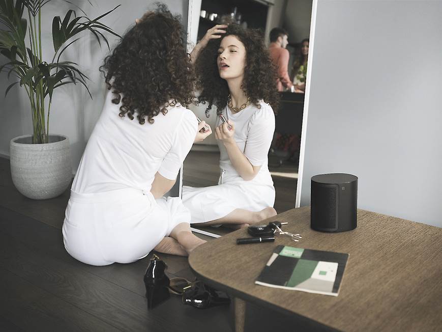 Bang & Olufsen Beoplay M3 (Black) Powered speaker with Wi-Fi® and