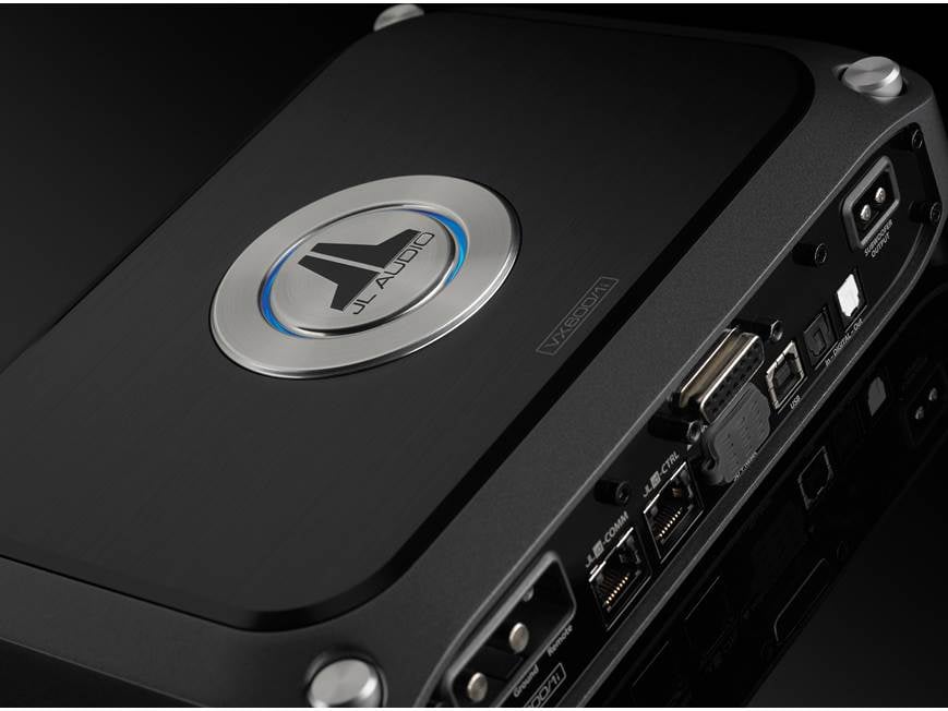 JL Audio VX600/1i Mono subwoofer amplifier with digital signal