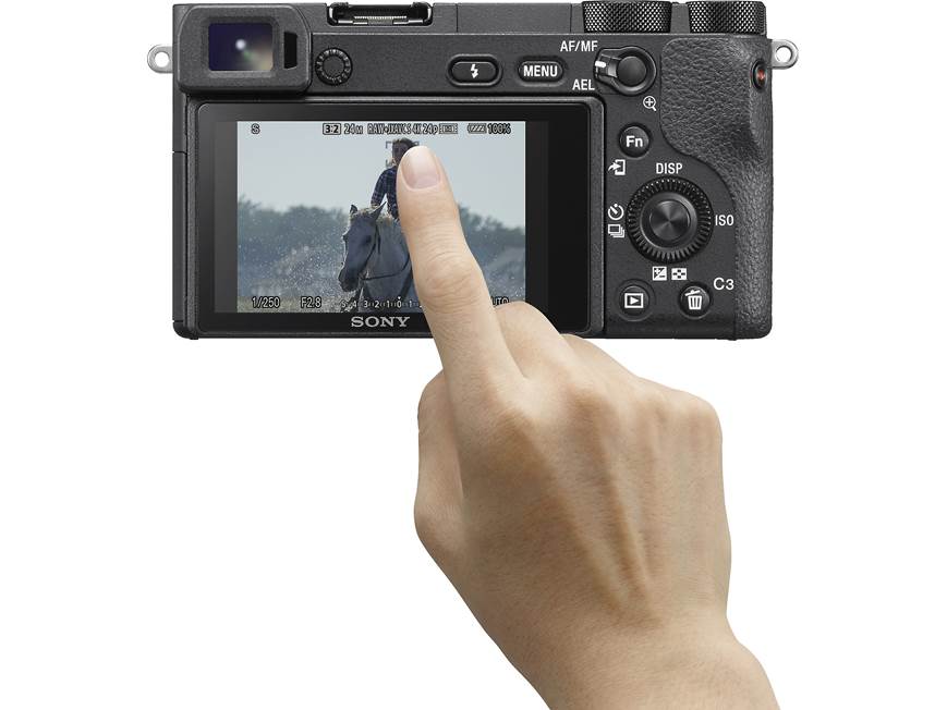 Sony a6500 Telephoto Lens Kit 24.2-megapixel APS-C sensor