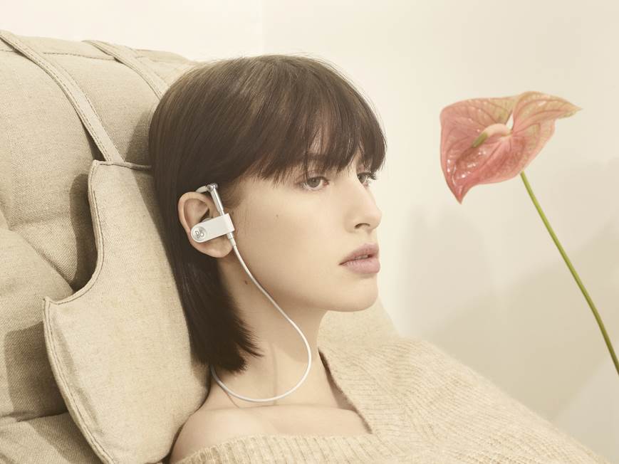Bang & Olufsen Beoplay EarSet (White) Wireless Bluetooth® in-ear