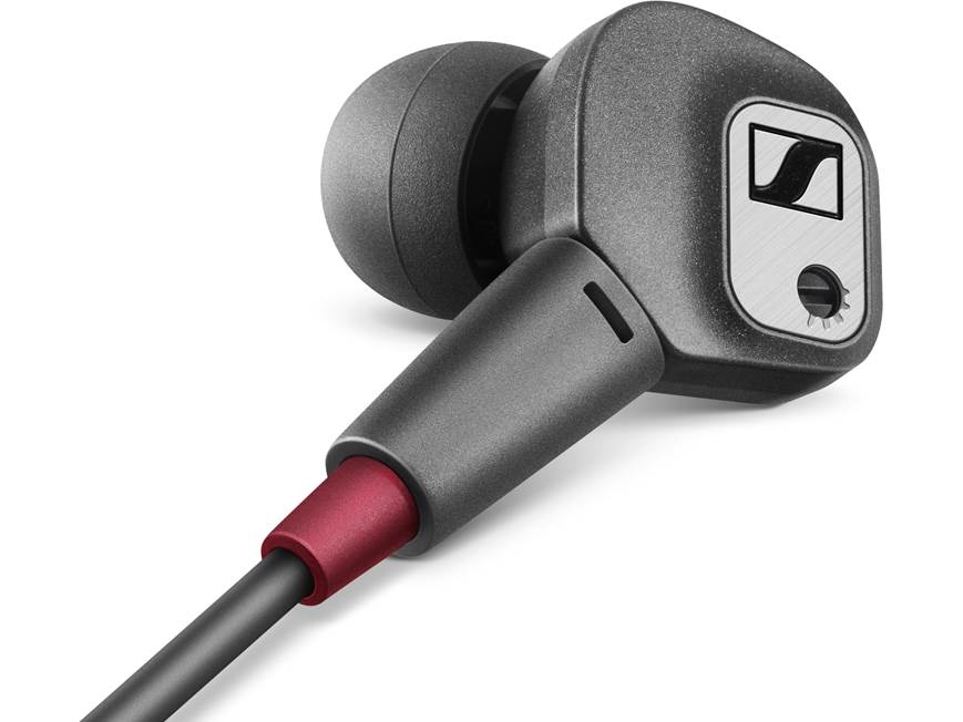 Sennheiser IE 80 S 有線イヤフォン　極美品 Sennheiser IE 80 S In-ear wired headphones with adjustable bass at