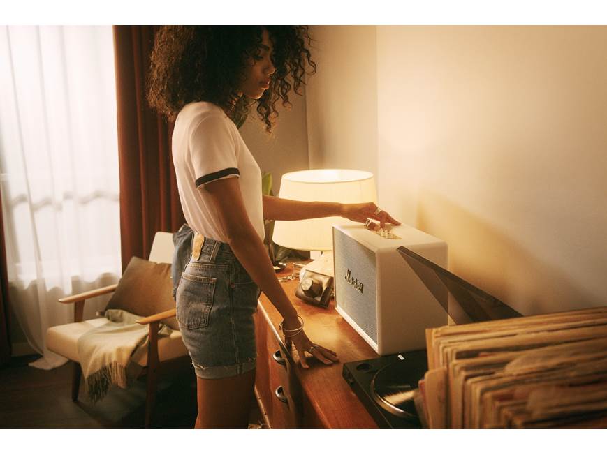 Marshall Woburn II Bluetooth® (White) Powered Bluetooth speaker