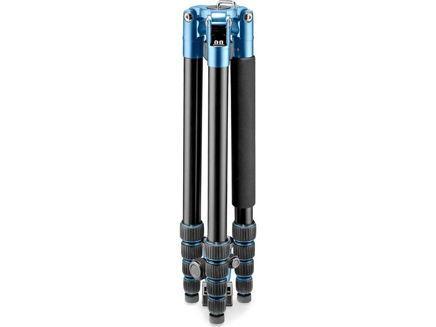 Manfrotto Element Traveller Big (Blue) Lightweight tripod with