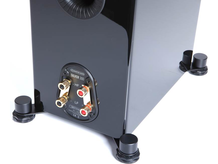 Audio Monitor Silver 300 6G（第6世代） Monitor Audio Silver 300 Review - The Absolute Sound