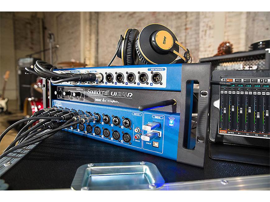 Soundcraft Ui24R 24-channel remote-controlled digital mixer with