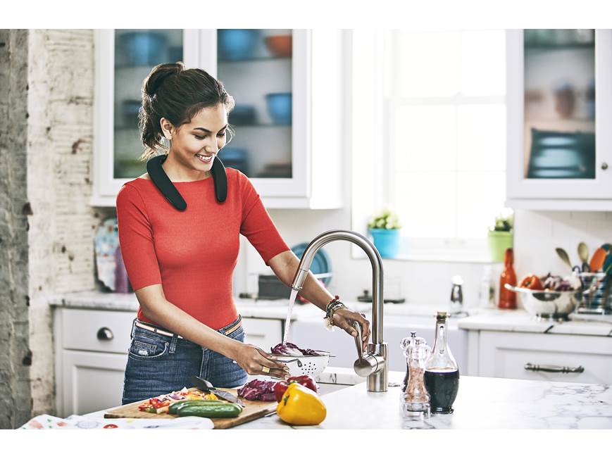 JBL Soundgear BTA Wearable wireless Bluetooth® speaker with