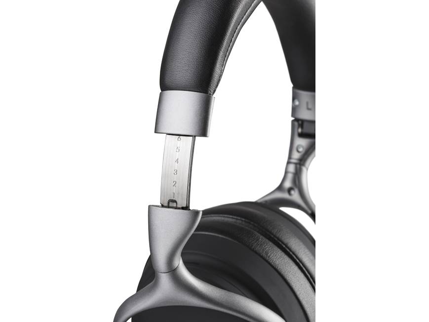 Denon AH-GC30 Over-ear noise-canceling Bluetooth® headphones at