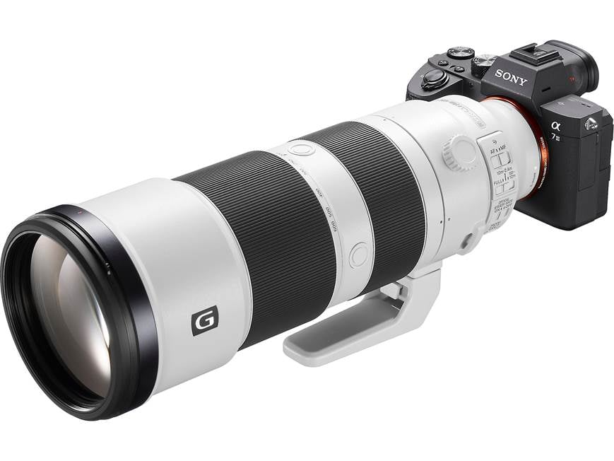 Sony FE 200-600mm f/5.6-6.3 G OSS Super telephoto zoom lens for