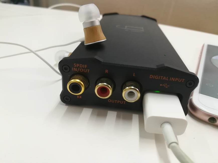 iFi Audio micro iDSD Black Label Desktop/portable USB DAC/preamp