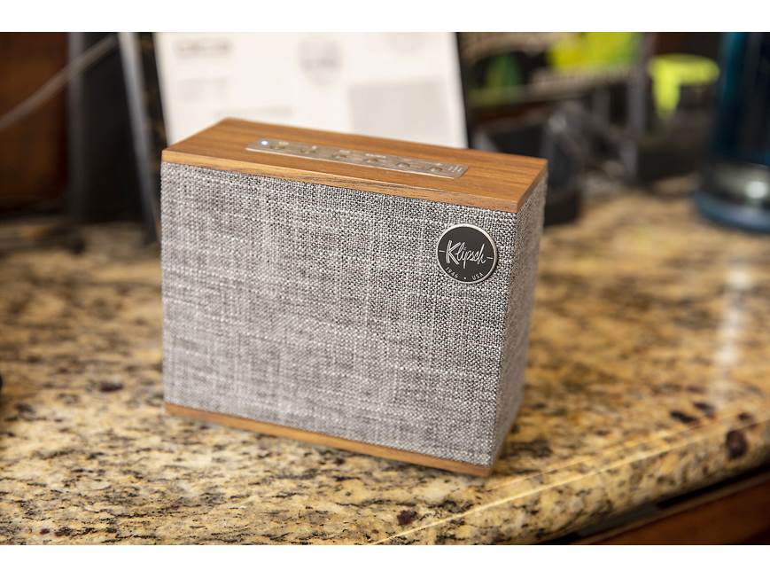 Klipsch Heritage Groove (Walnut) Portable Bluetooth® speaker