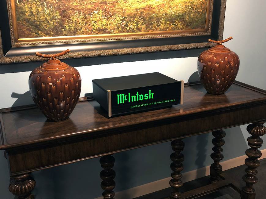 McIntosh LB100 LED-backlit light box for McIntosh audio systems at