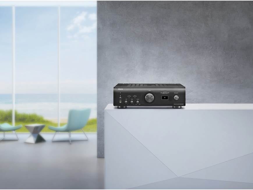 Denon PMA-1600NE Stereo integrated amplifier with built-in DAC and