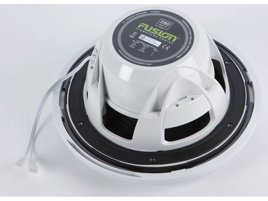 【人気・相場15万】ユーン・ヒョプ　ジャグラー　グレー/ホワイト JL Audio M3-650X-S-GM vs Fusion SG-F772W