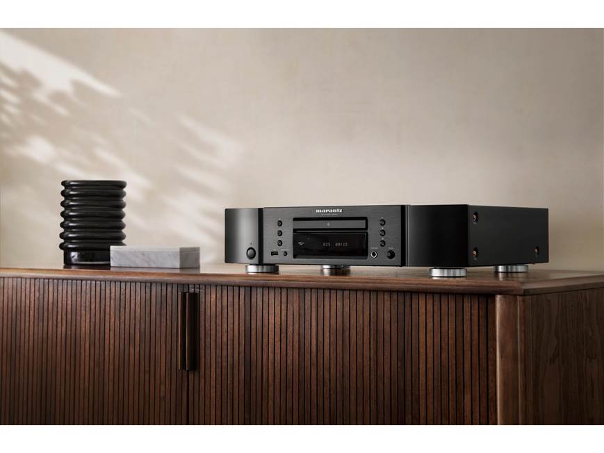 Marantz CD6007 Single-disc CD player with USB port for thumb