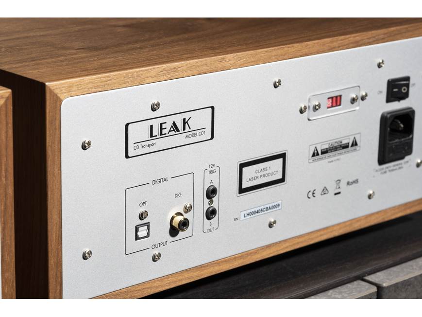LEAK CDT (Walnut) CD transport (no DAC onboard) with USB storage