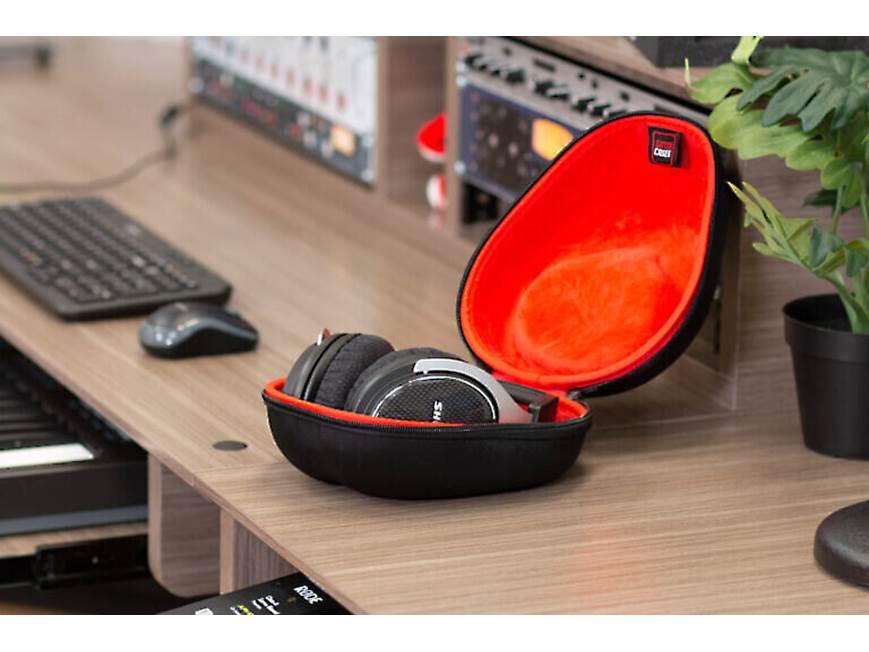 Gator Cases Club Series DJ Controller Messenger Bag met helder Oranje Interieur; Geschikt voor 19 Controllers (G-Club Control) Zwart