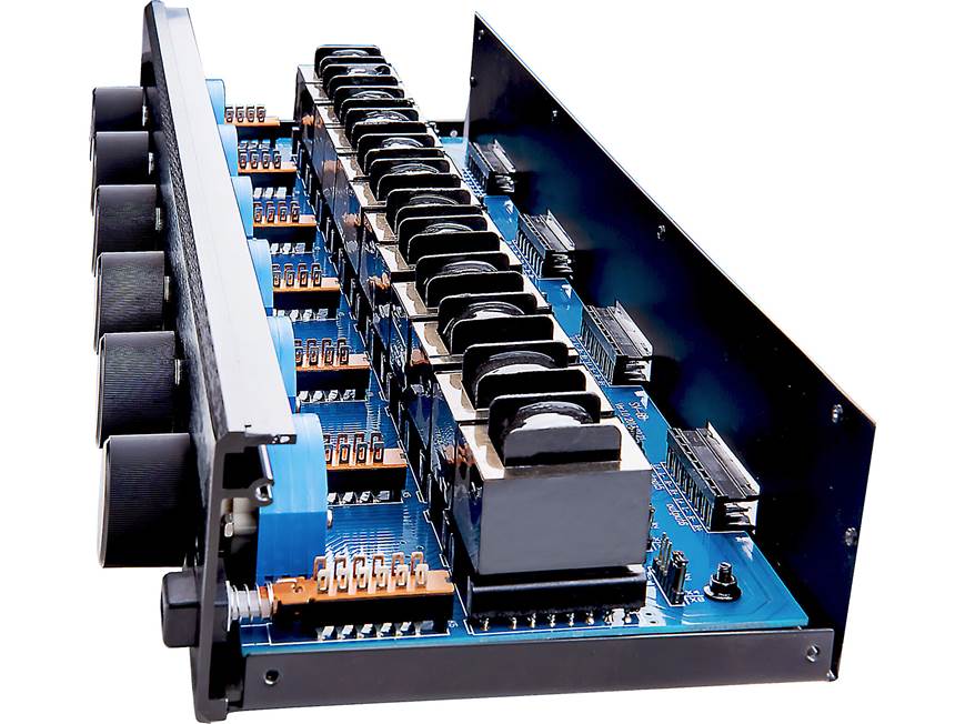 【WMD】OSD OSD SSVC6D Dual-source/six-zone volume control at Crutchfield