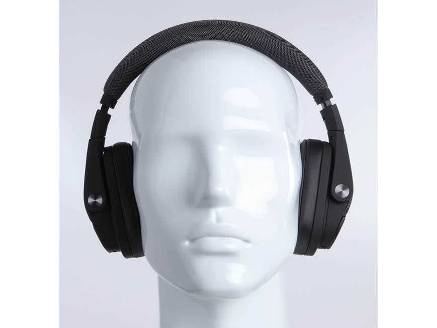 Yamaha YH-L700A Over-ear wireless noise-canceling headphones with