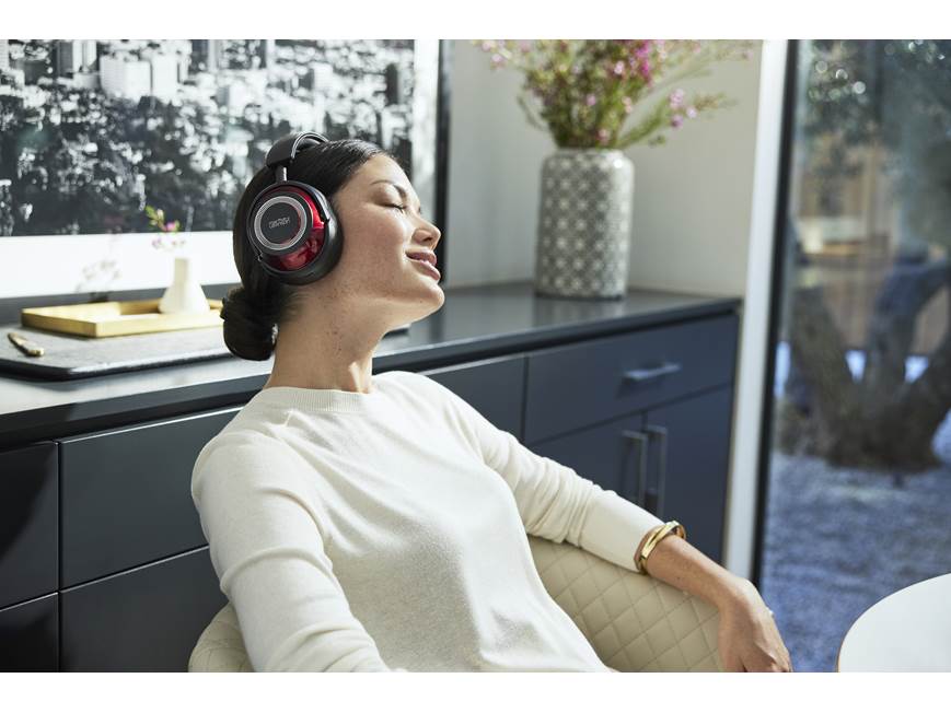 Mark Levinson No. 5909 (Radiant Red) Over-ear wireless Bluetooth