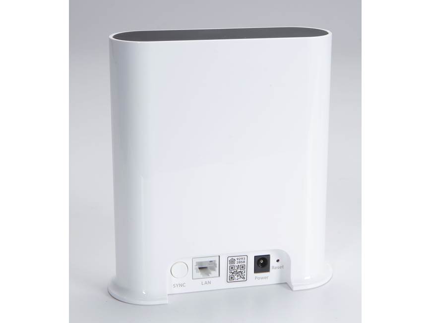 Arlo Ultra 2 Two-Camera System (White) SmartHub and two wire-free