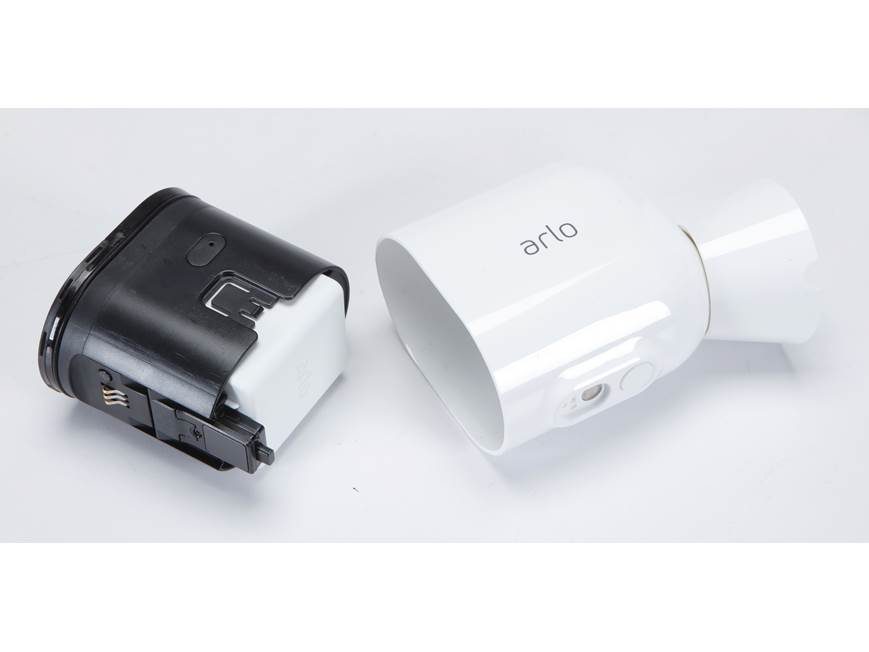 Arlo Ultra 2 Two-Camera System (White) SmartHub and two wire-free