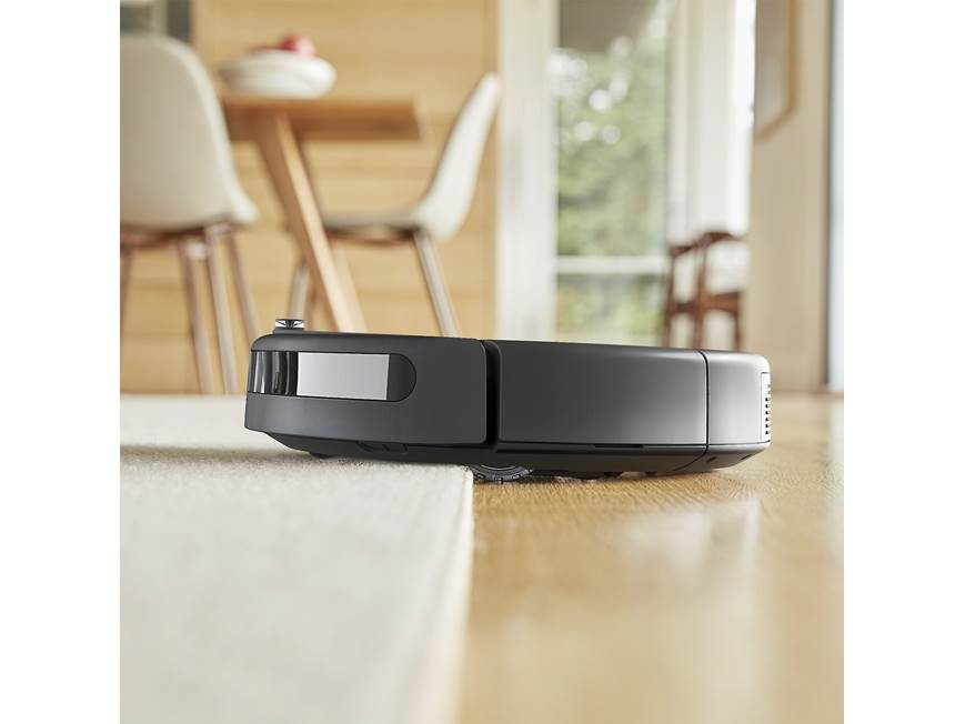 iRobot Roomba 694 Smart robot vacuum with Wi-Fi at Crutchfield