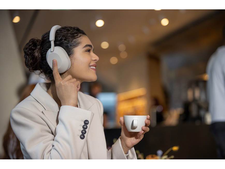 Sony WH-1000XM5 シルバー Sony WH-1000XM5 Wireless Noise Cancelling Headphones with