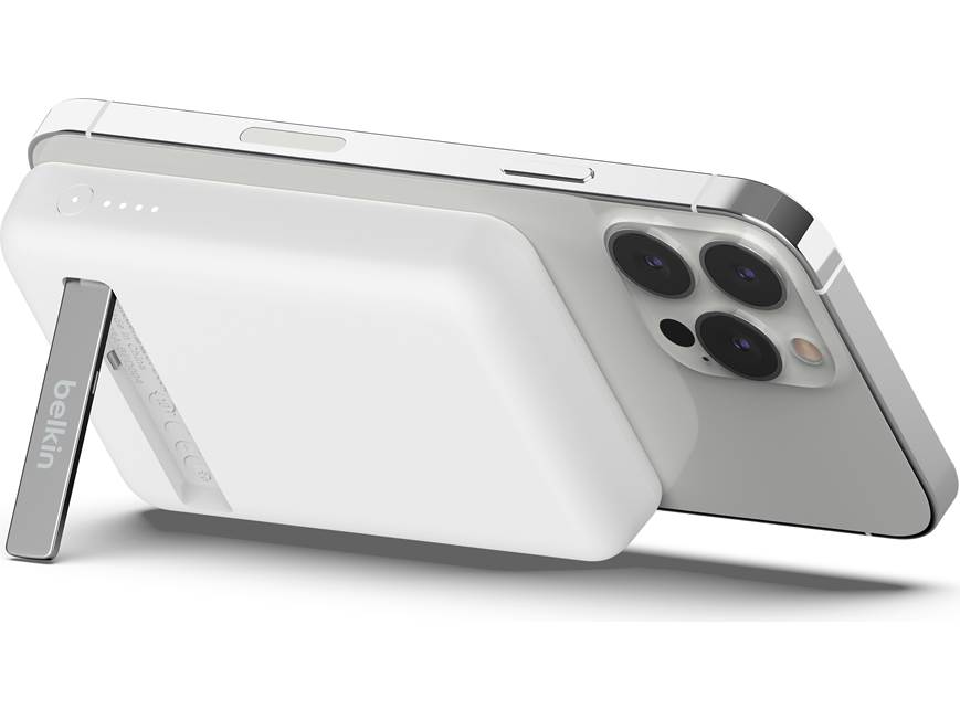 Belkin BoostCharge Magnetic Wireless Power Bank 5K + Stand (White) Portable  5,000 mAh power bank/MagSafe wireless charger (White) at Crutchfield