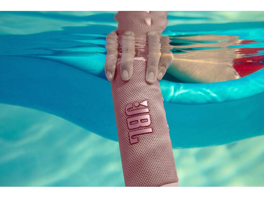 JBL Flip 6 (Pink) Waterproof portable Bluetooth® speaker (Pink) at