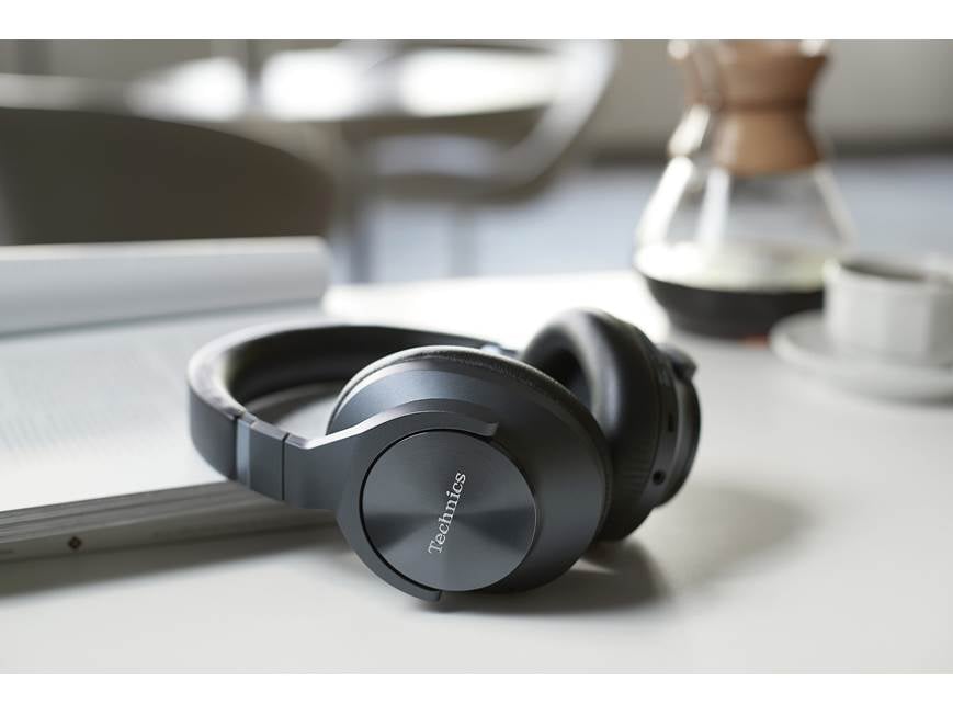 Technics EAH-A800 (Black) Over-ear wireless noise-canceling