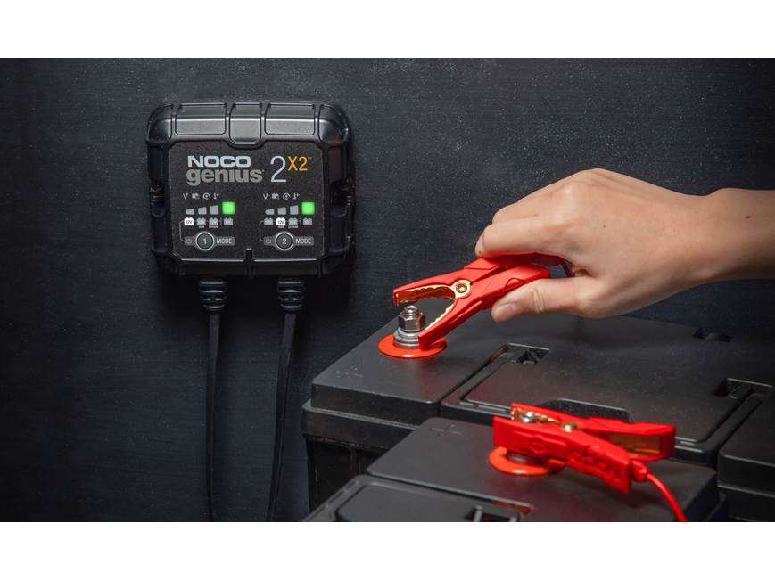 NOCO GENIUS2X2 GENIUS series 2-bank 12- or 6-volt battery charger