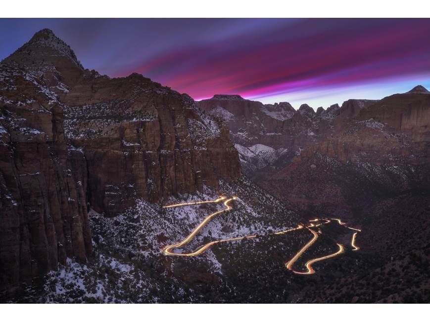 Nikon Z 8 Zoom Lens Kit 45.7-megapixel full-frame mirrorless