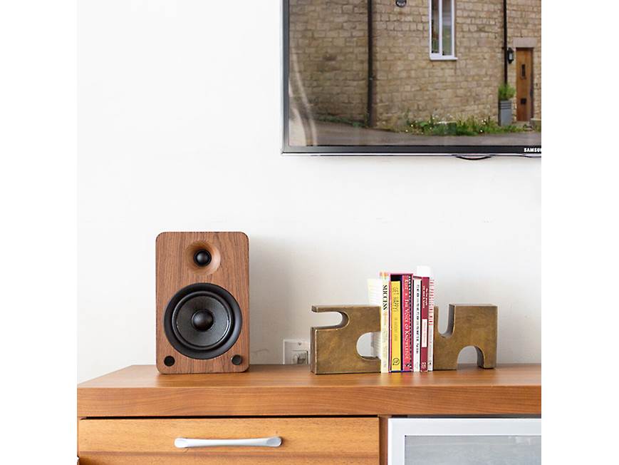 Kanto YU6 (Walnut) Powered stereo speakers with Bluetooth® and