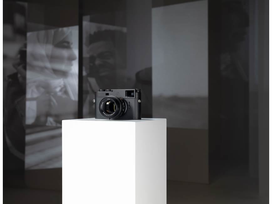 Leica M11 Monochrom (no lens included) 60-megapixel full-frame