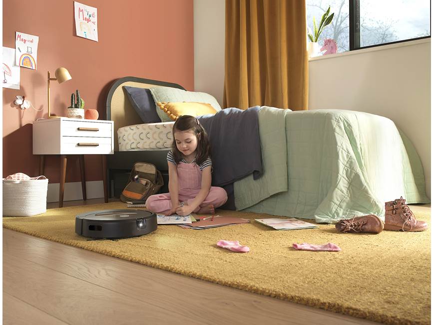 iRobot Roomba Combo™ j9+ Smart robot vacuum/mop with Wi-Fi and